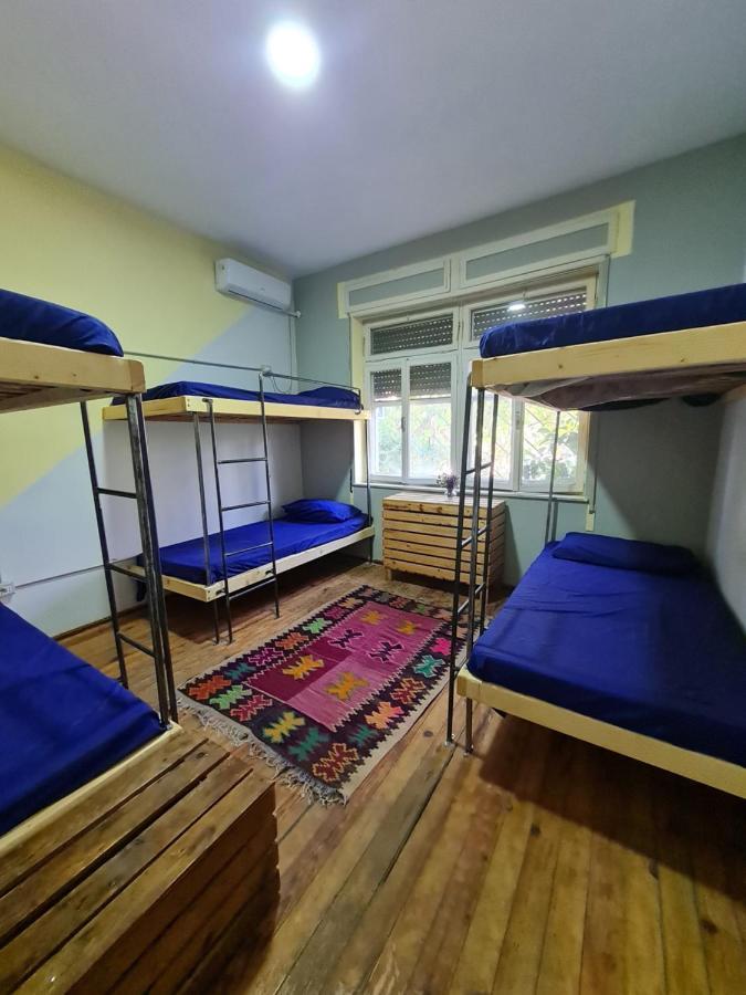 Milingona City Center Hostel Tirana Zewnętrze zdjęcie