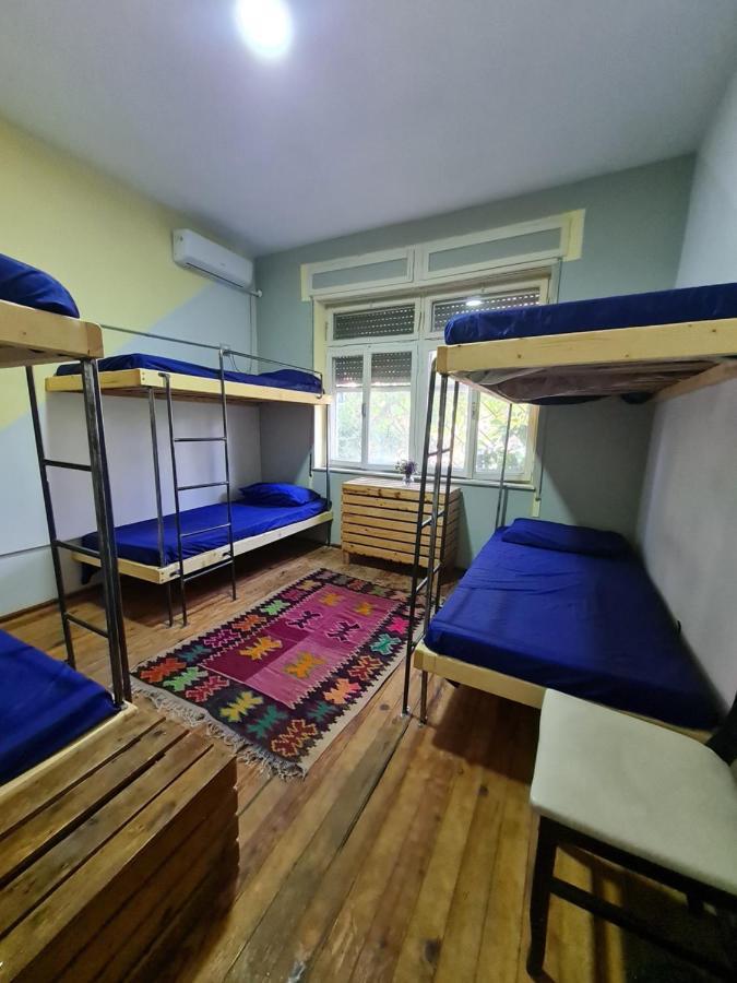 Milingona City Center Hostel Tirana Zewnętrze zdjęcie