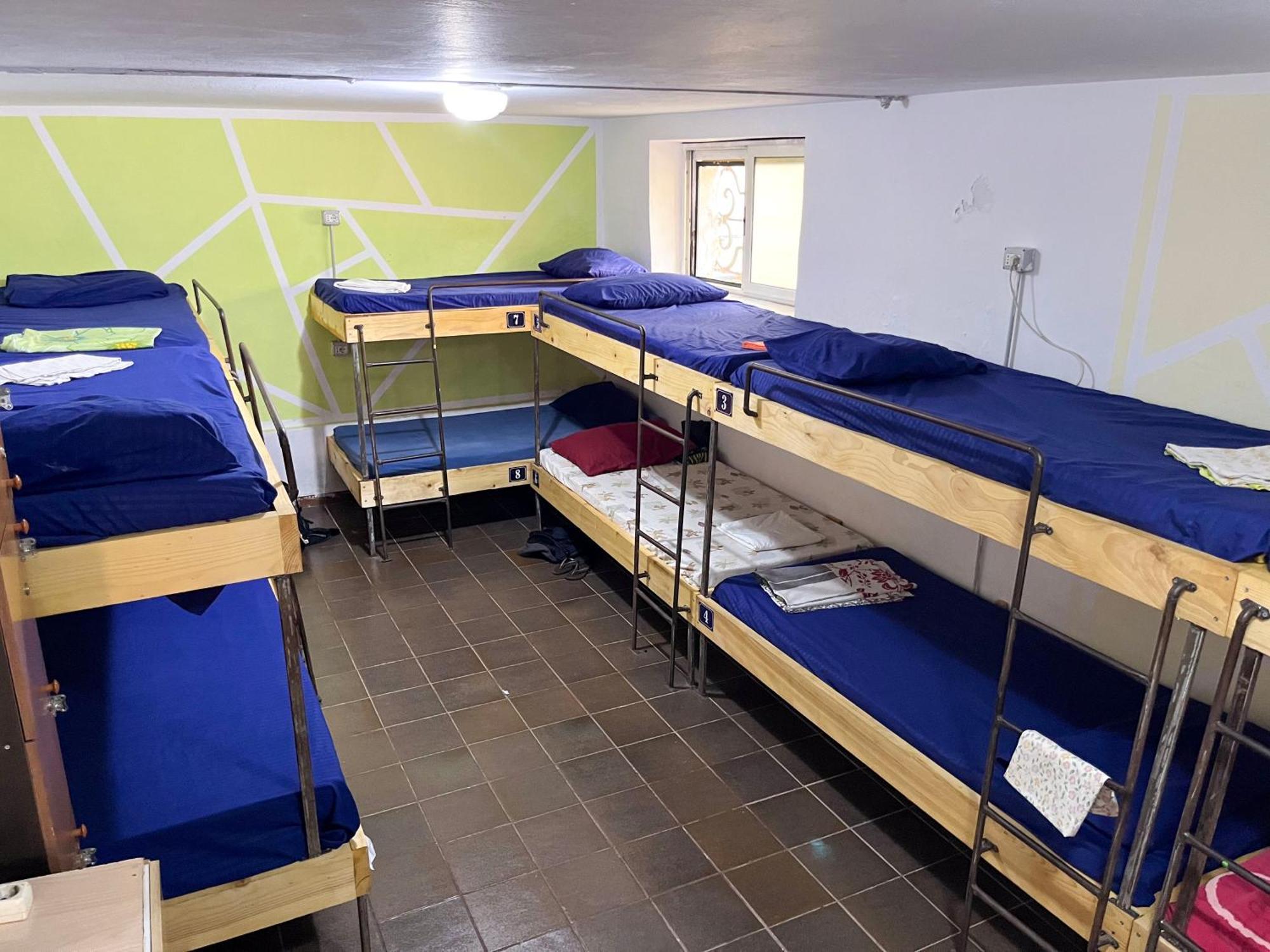 Milingona City Center Hostel Tirana Zewnętrze zdjęcie